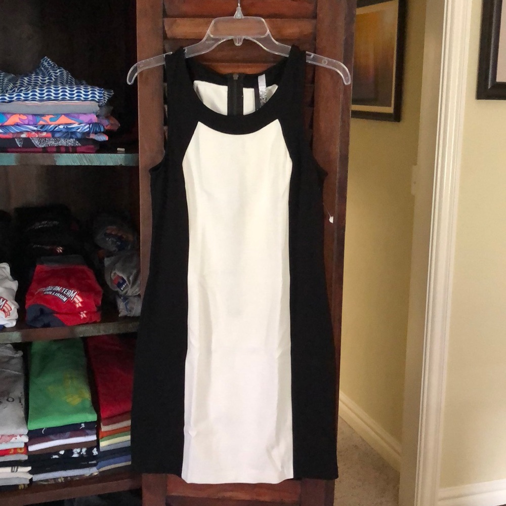 Kensie black and white dress BNWT size M